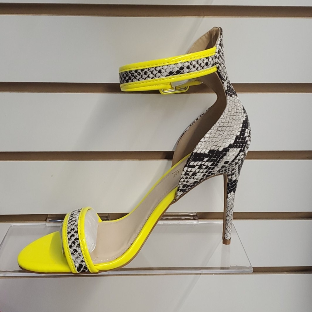 Neon Heels - Picture 2 of 3